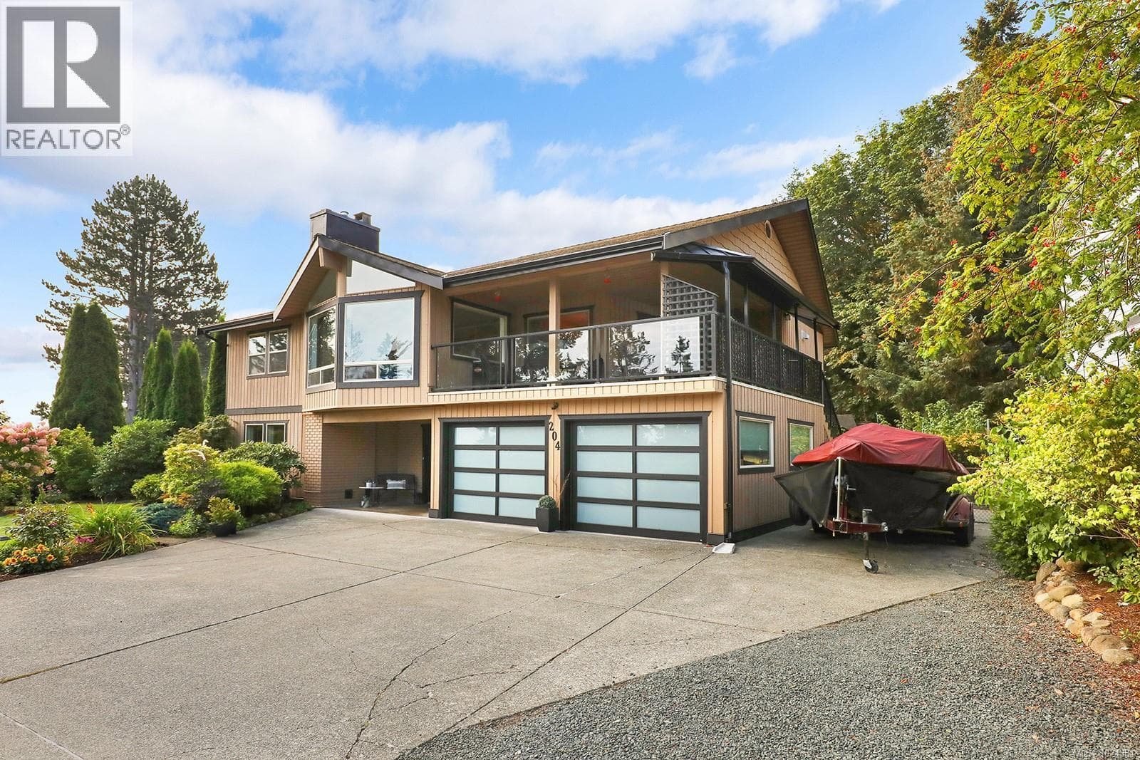 204 Spindrift Rd in