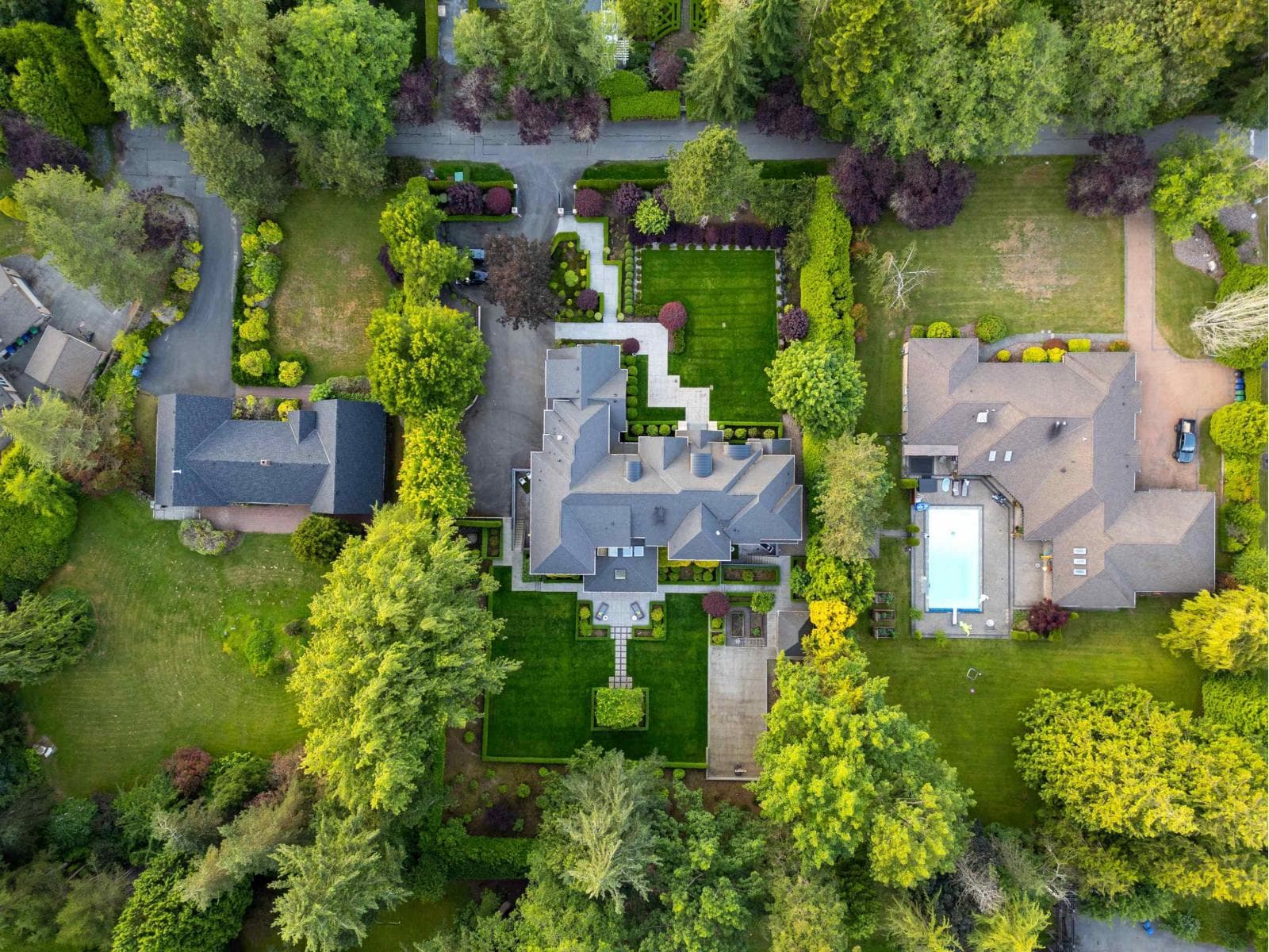 13560 27 AVENUE, Fraser Valley — photo 2