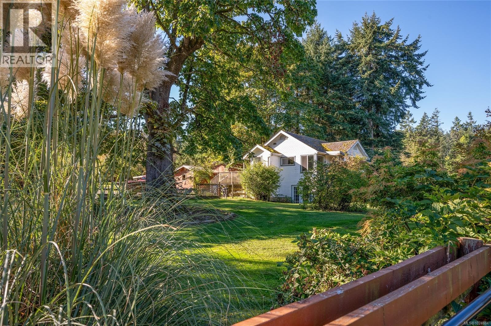 7727 Superior Rd, Vancouver Island — photo 4