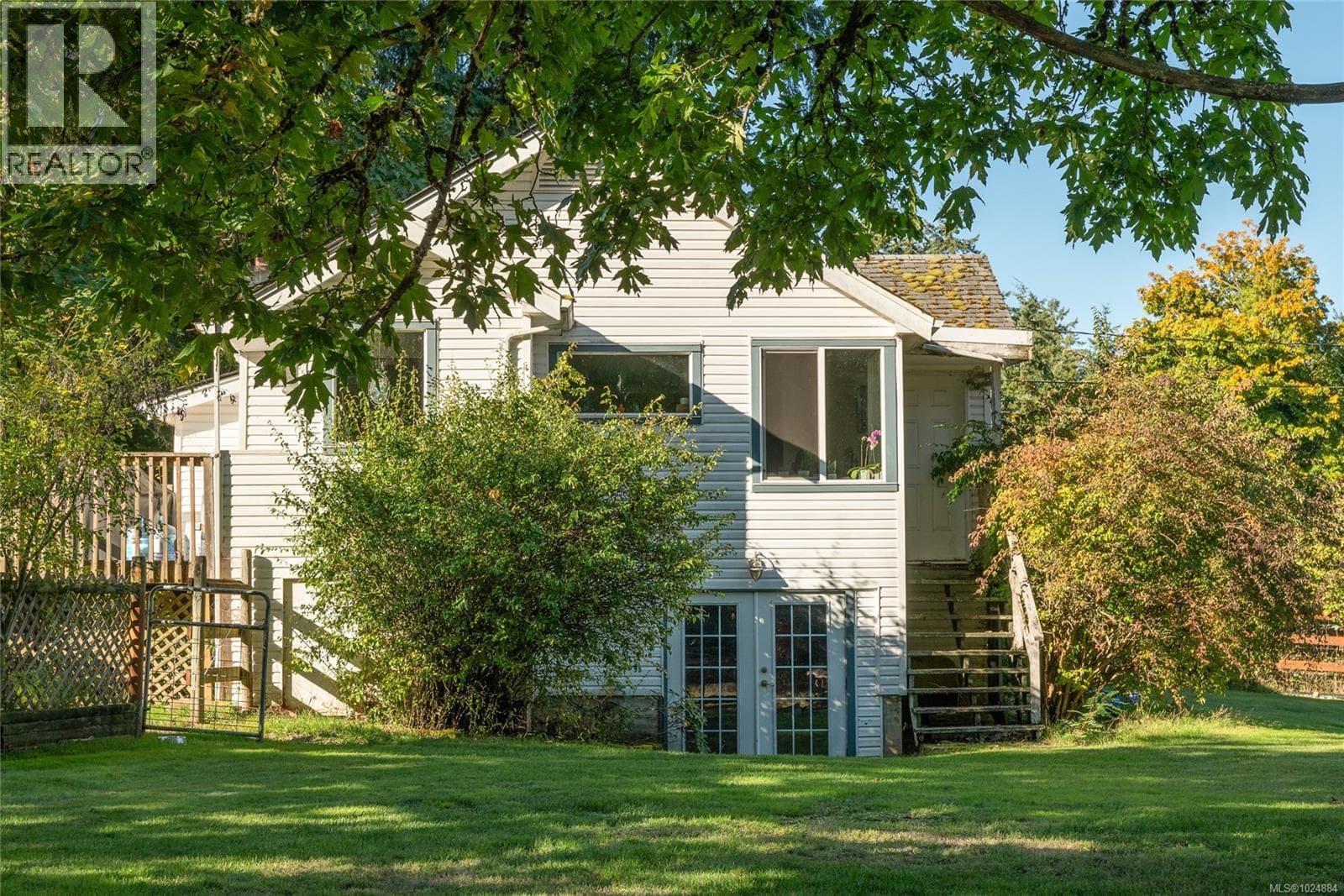 7727 Superior Rd, Vancouver Island — photo 5