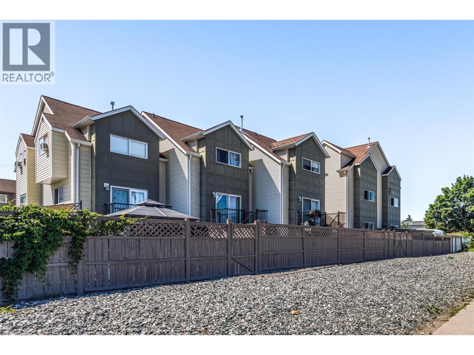 107 335 HIGHWAY 33 EAST, Interior REALTORS® — photo 2