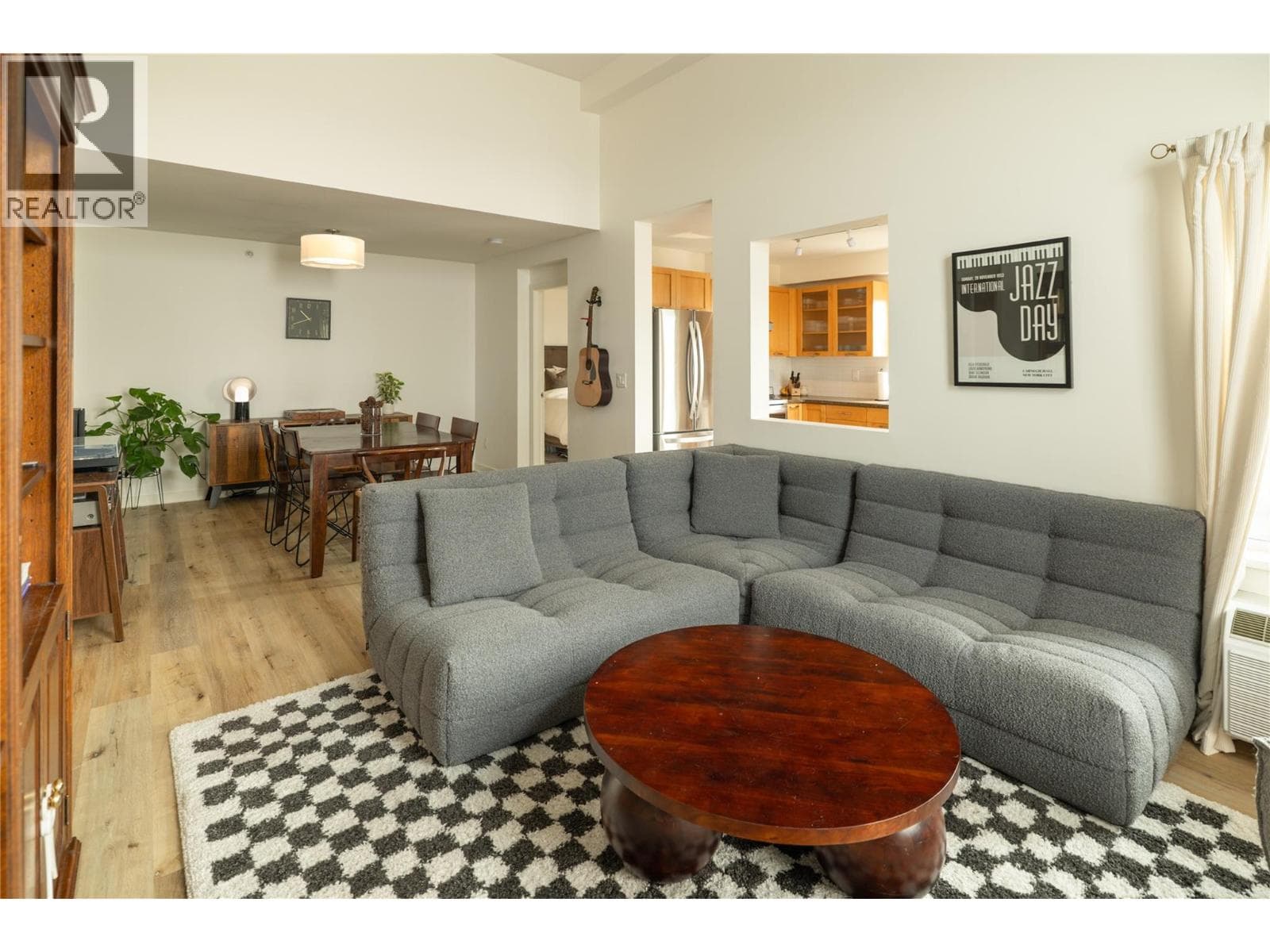 567 Yates Road Unit# 417, Interior REALTORS® — photo 3
