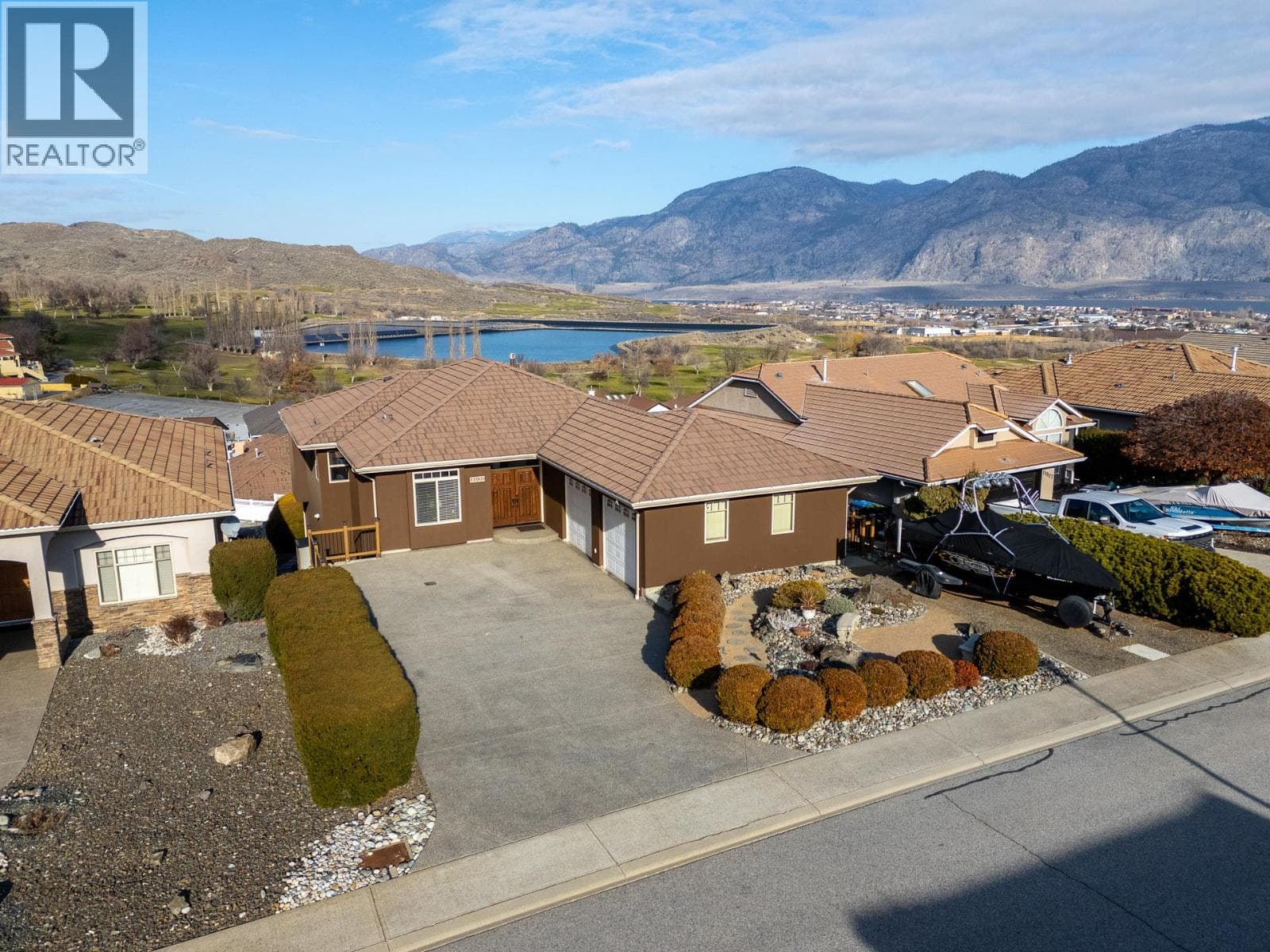 11909 La Costa Lane in 