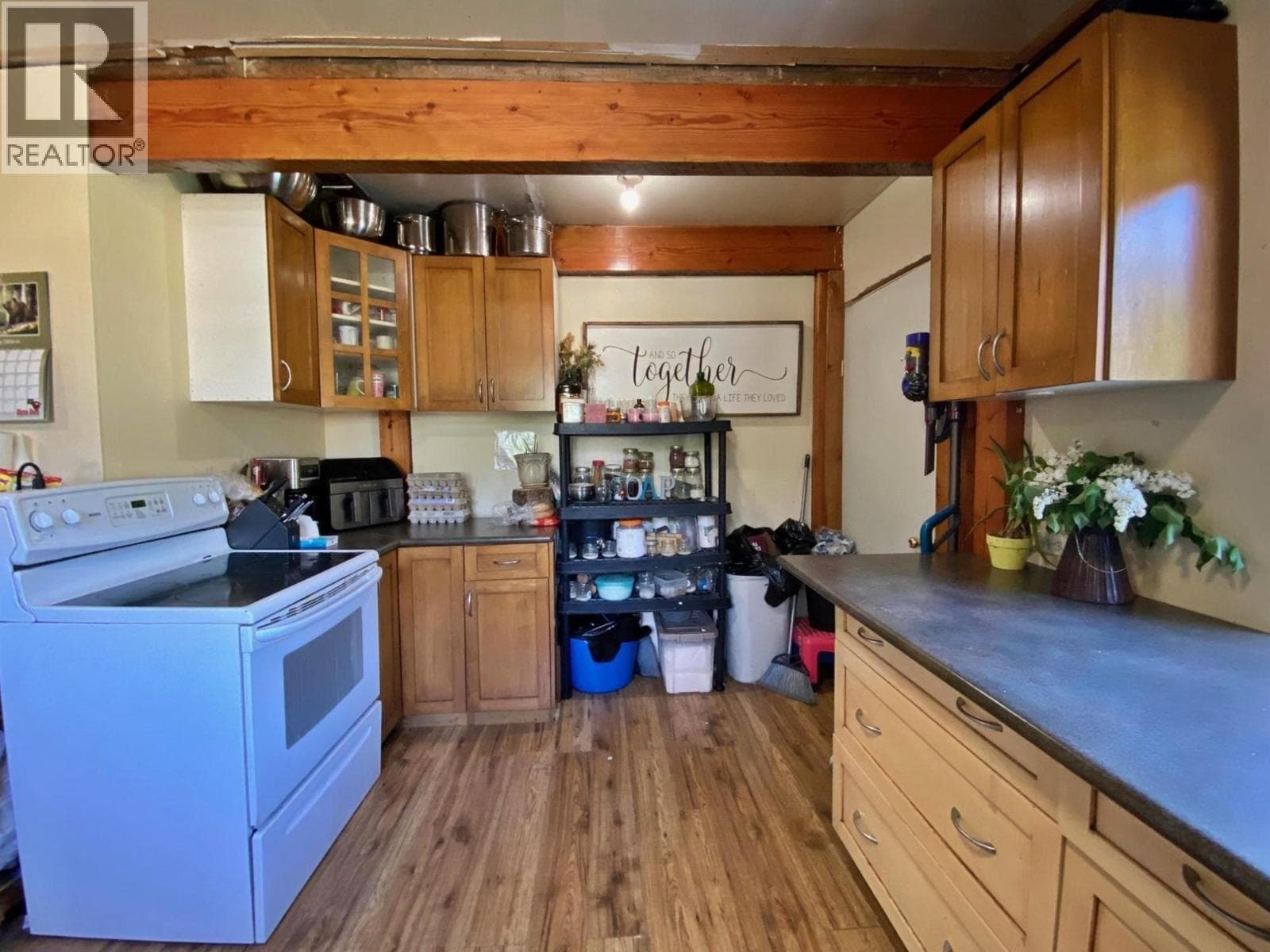 9857-9861 CHURCH STREET, Interior REALTORS® — photo 5