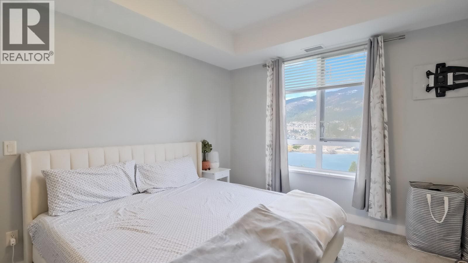 2210 UPPER SUNDANCE DRIVE UNIT 1314, Interior REALTORS® — photo 2