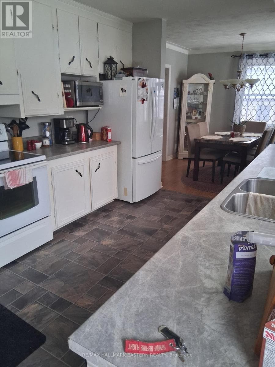 99 WALLIS DRIVE, Central Lakes — photo 4