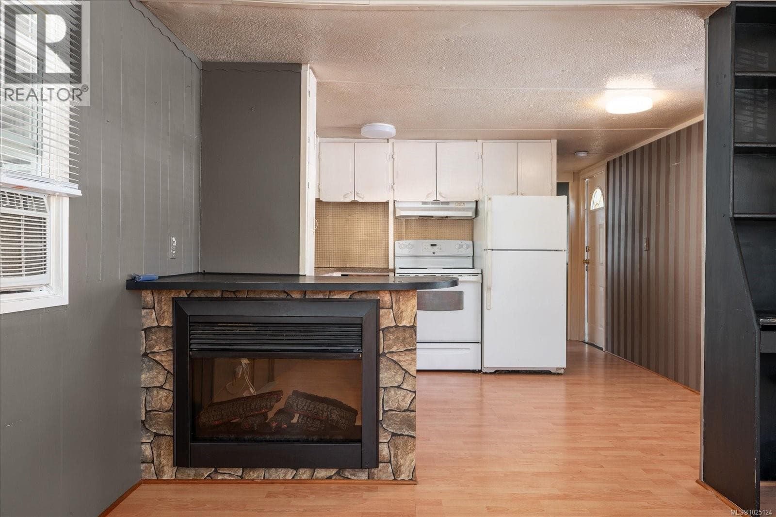 20 6820 Parklands Pl, Vancouver Island — photo 5