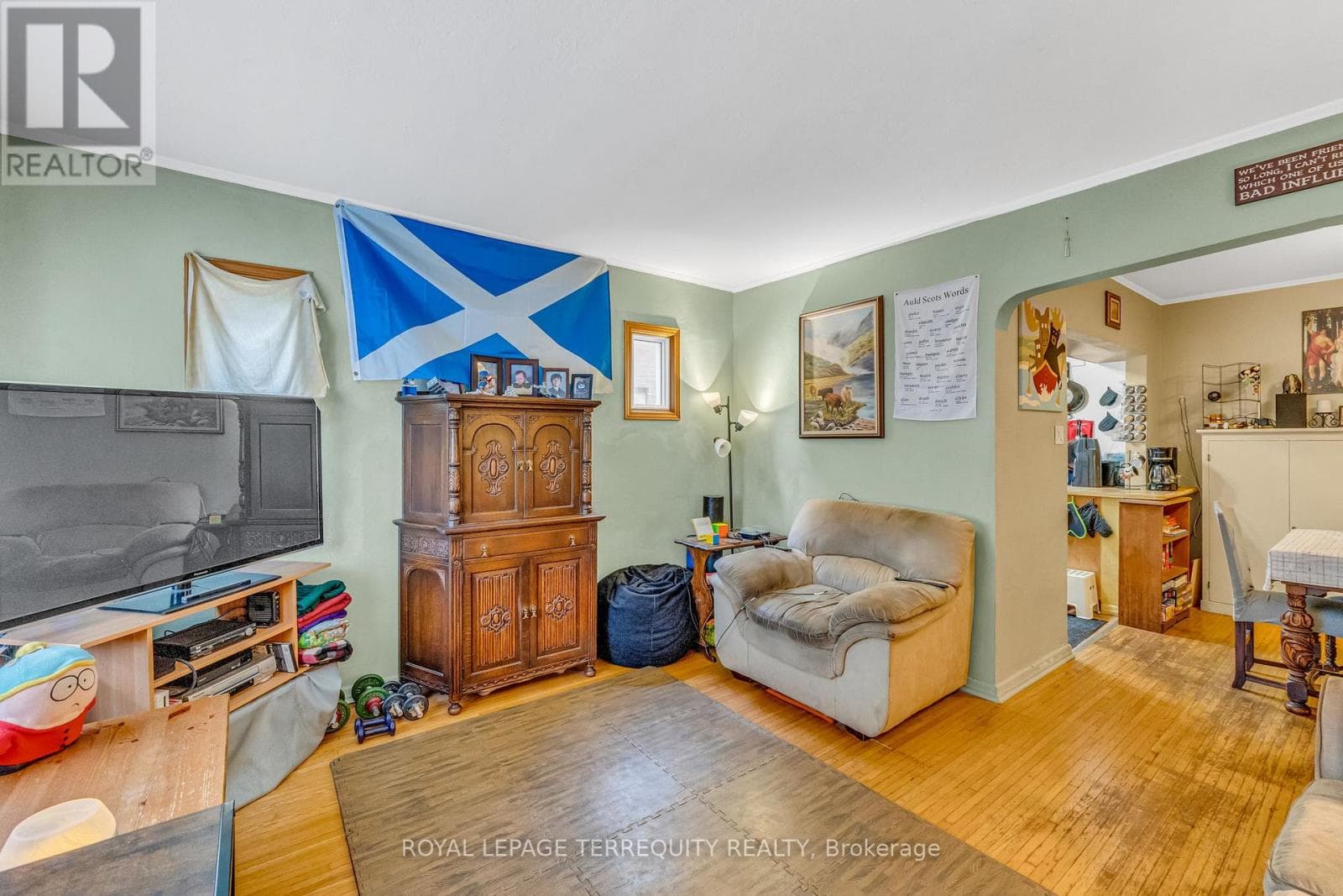 51 CLAXTON BOULEVARD, Toronto — photo 4