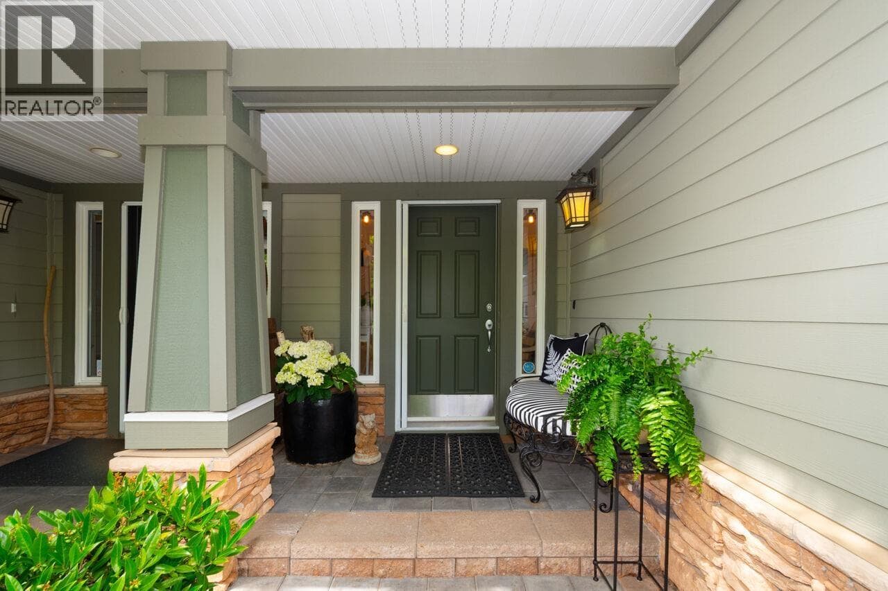9 BEACH DRIVE, Greater Vancouver — photo 2