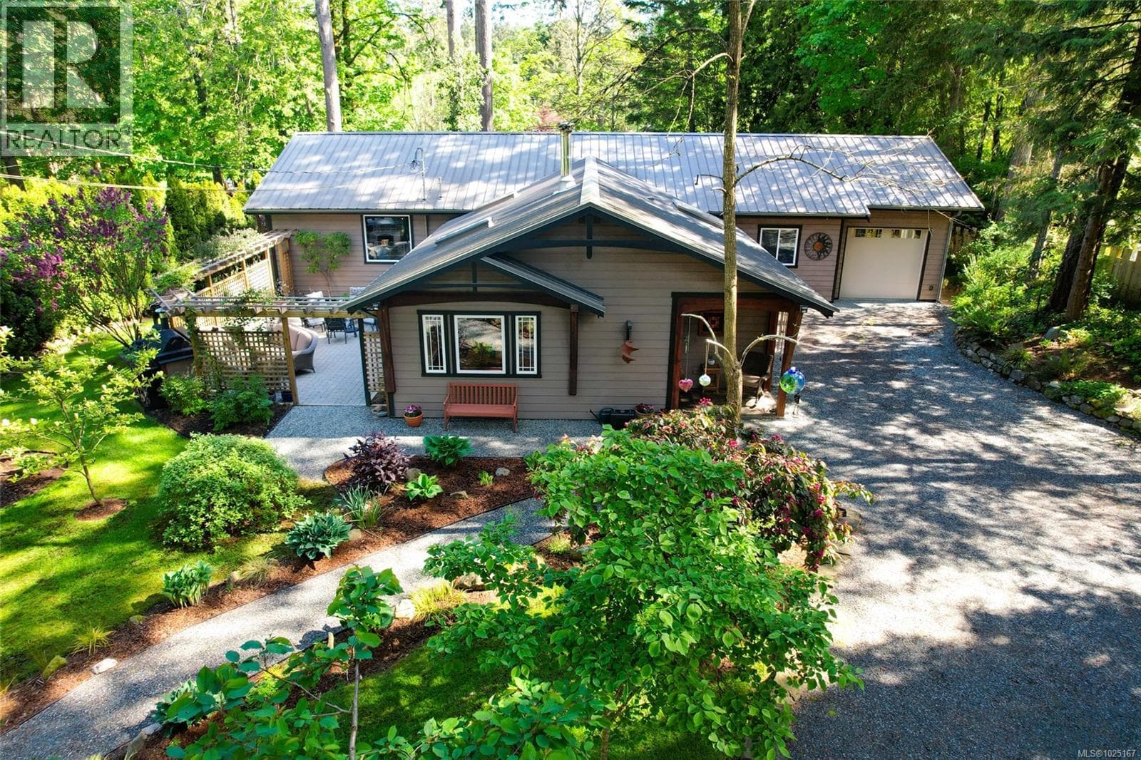 1126 NORTH ROAD in 
