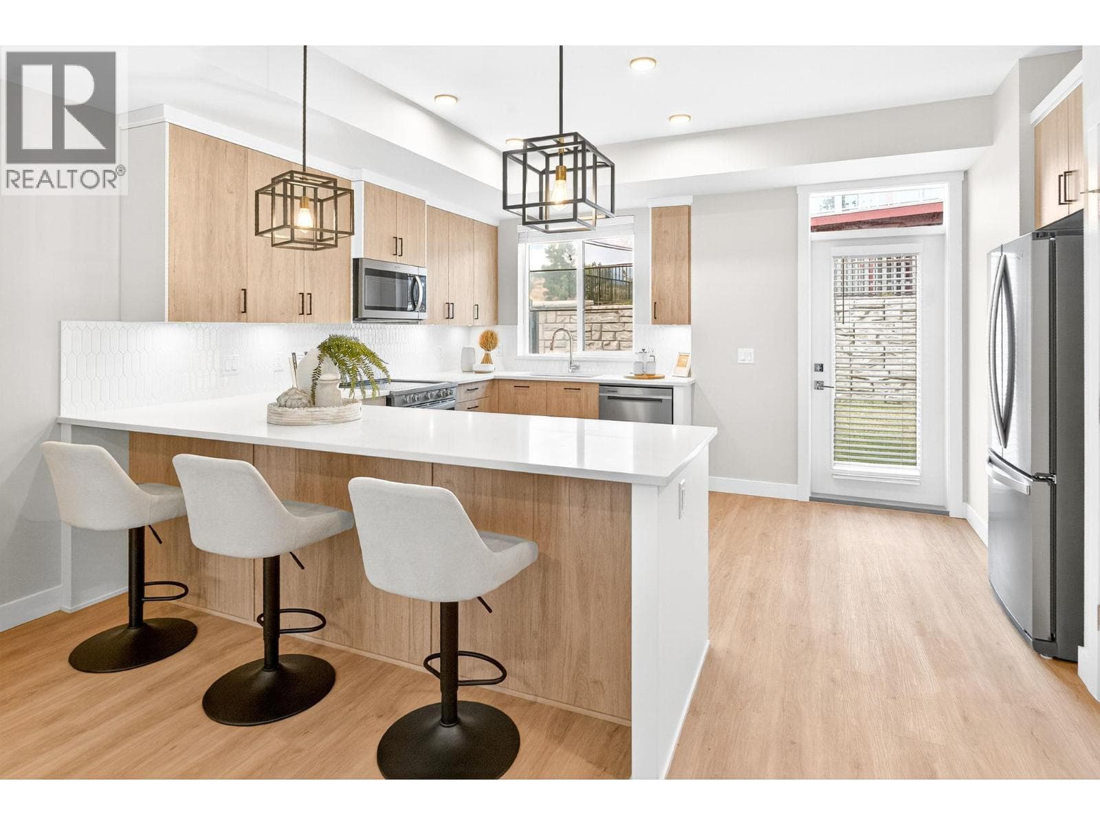 4025 Gellatly Road S Unit# 192, Interior REALTORS® — photo 3