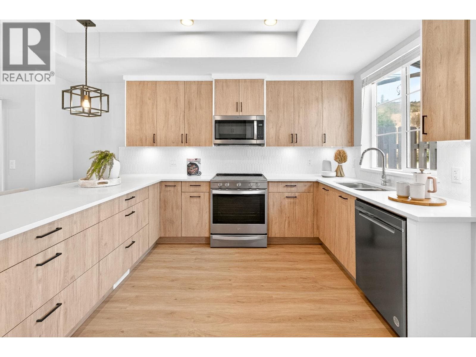 4025 Gellatly Road S Unit# 192, Interior REALTORS® — photo 5