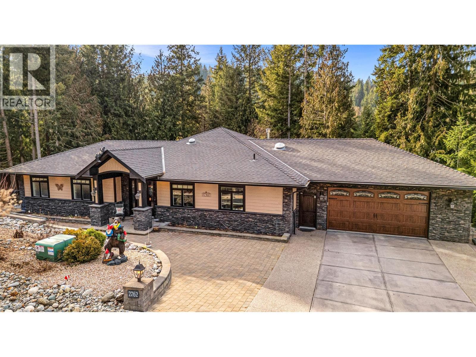2762 GLENVIEW ROAD in 