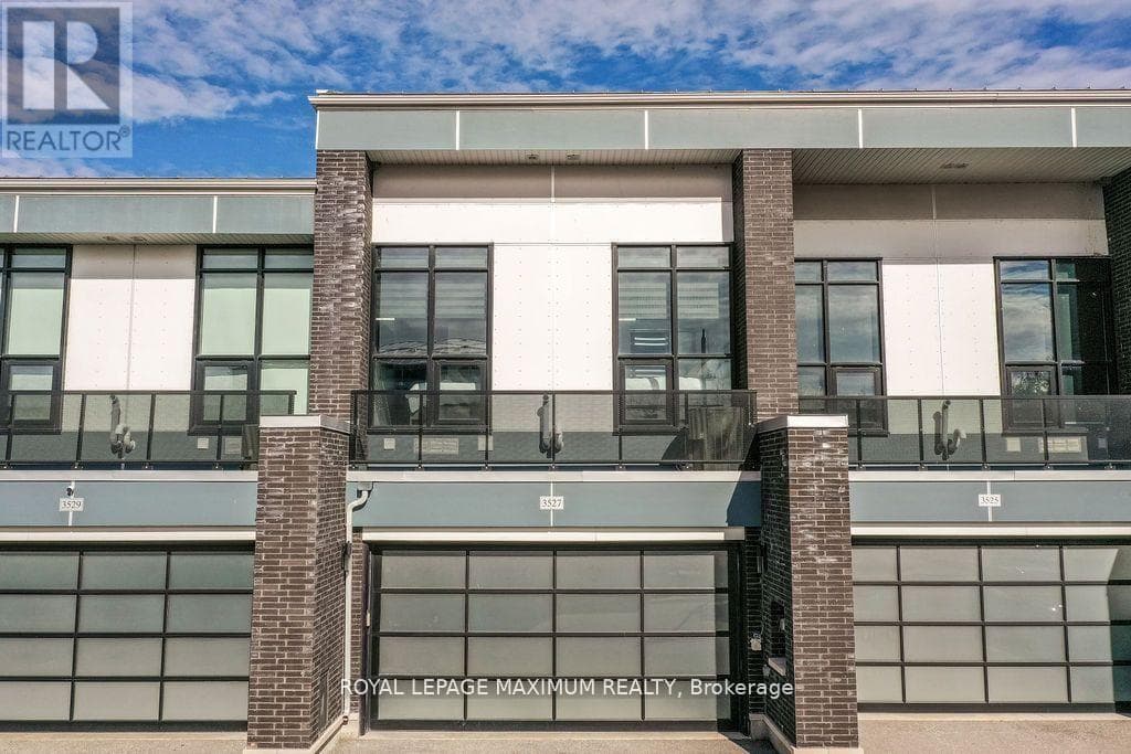 3527 RIVA AVENUE in 