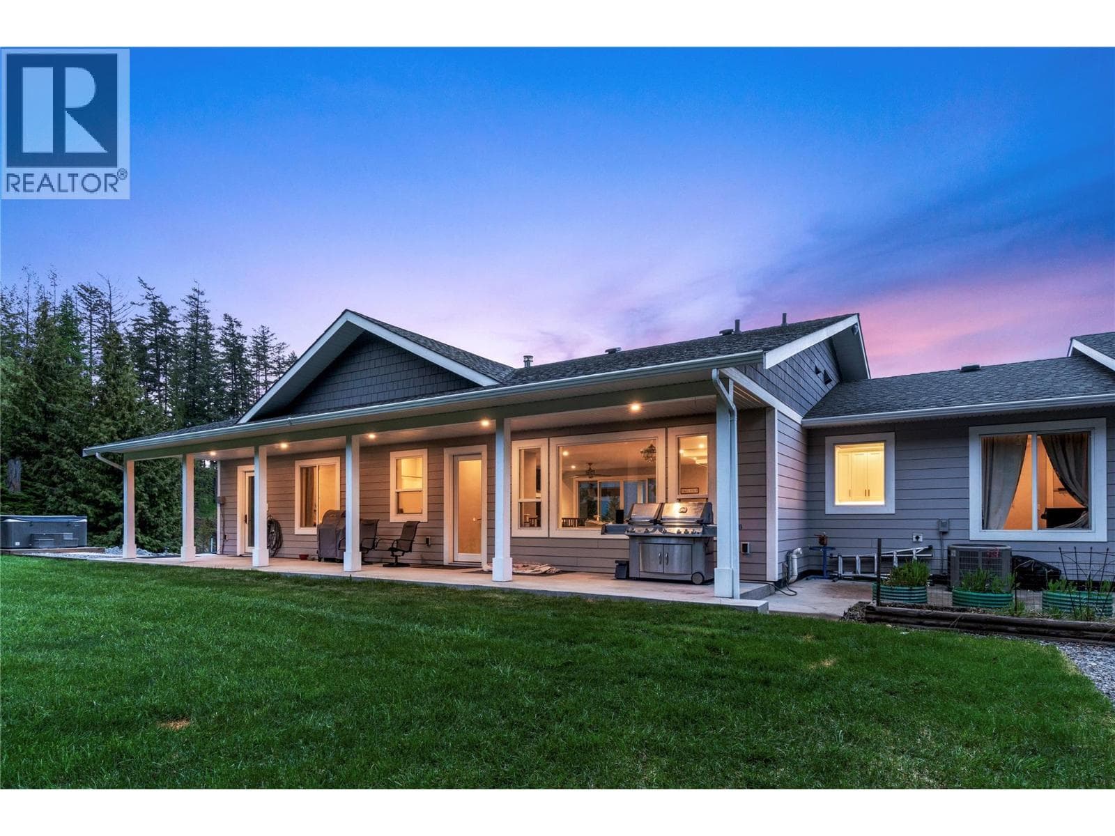 2030 CANOE BEACH DRIVE NORTHEAST, Interior REALTORS® — photo 5