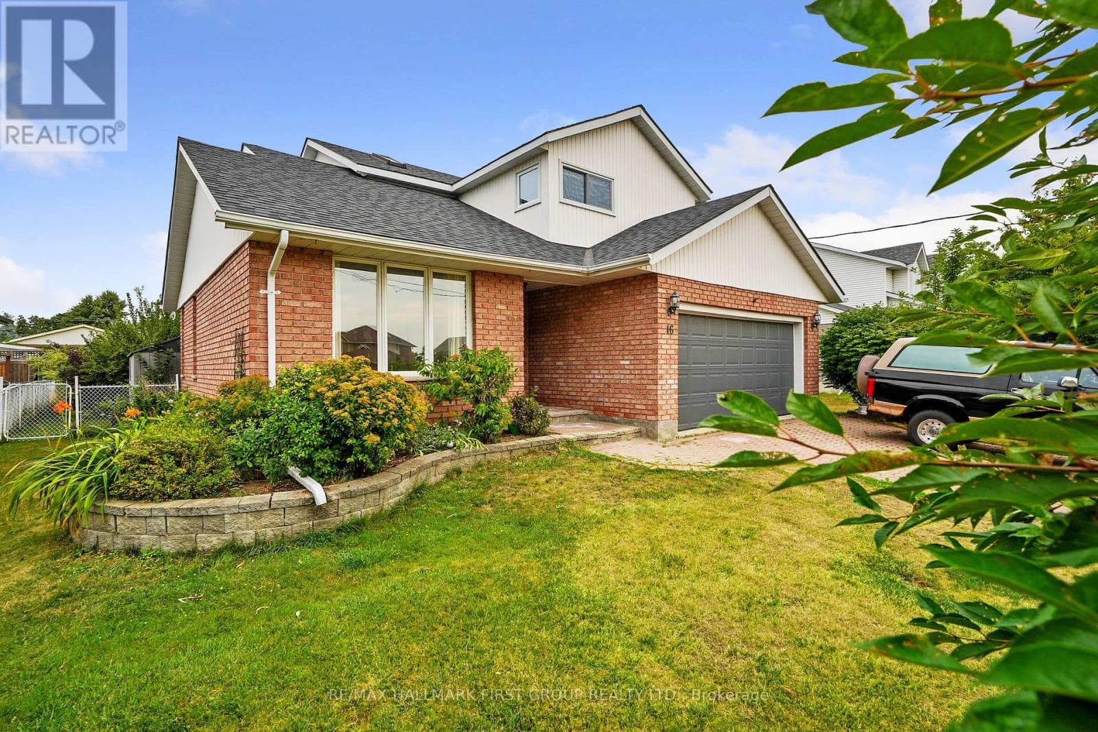 16 ANNE STREET in 