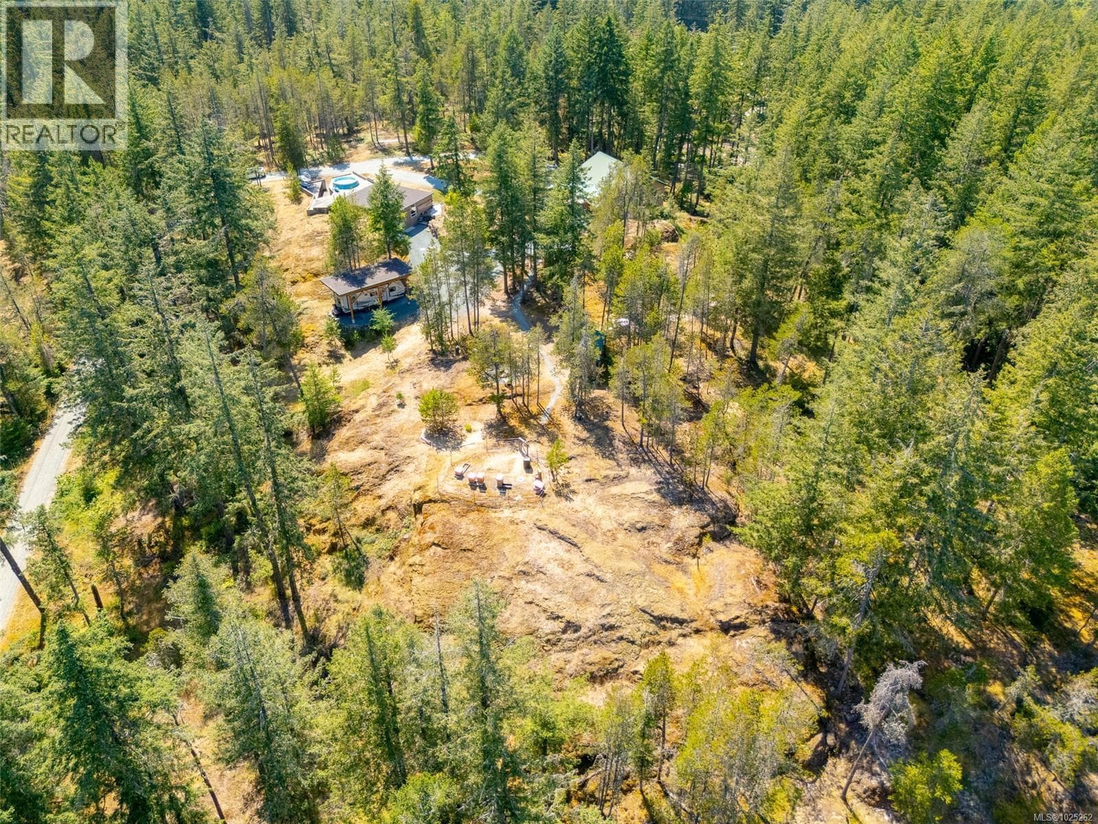 7800 PACIFIC RIM HIGHWAY, Vancouver Island — photo 4