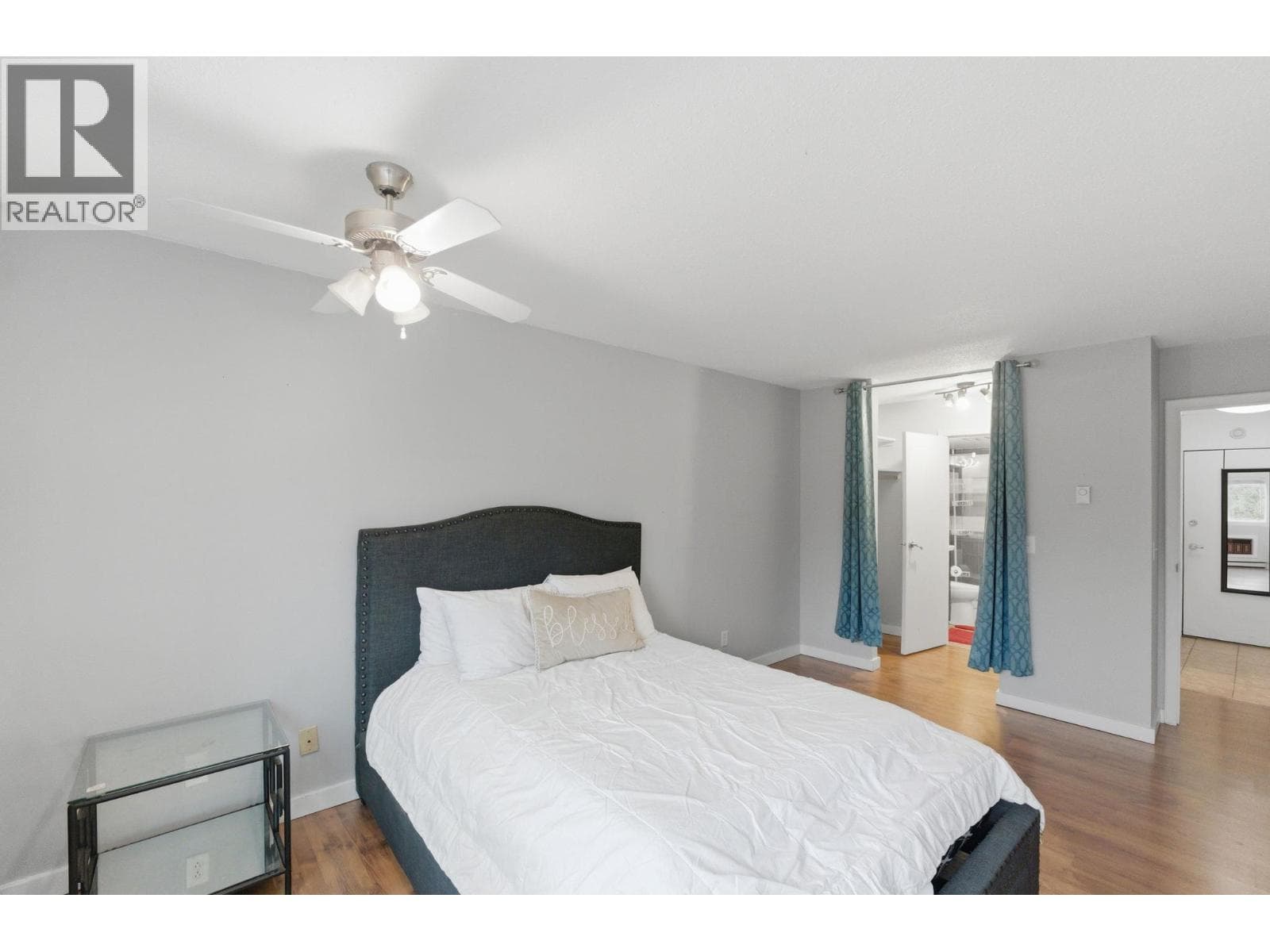445 All Star Court Unit# 207, Interior REALTORS® — photo 5