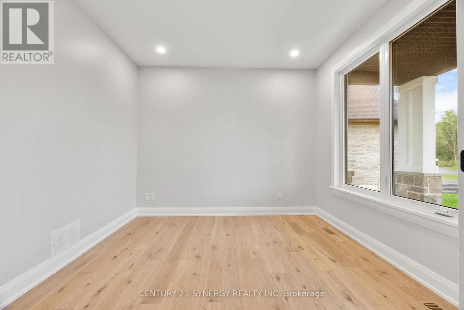 269 CABRELLE PLAZA, Ottawa — photo 4