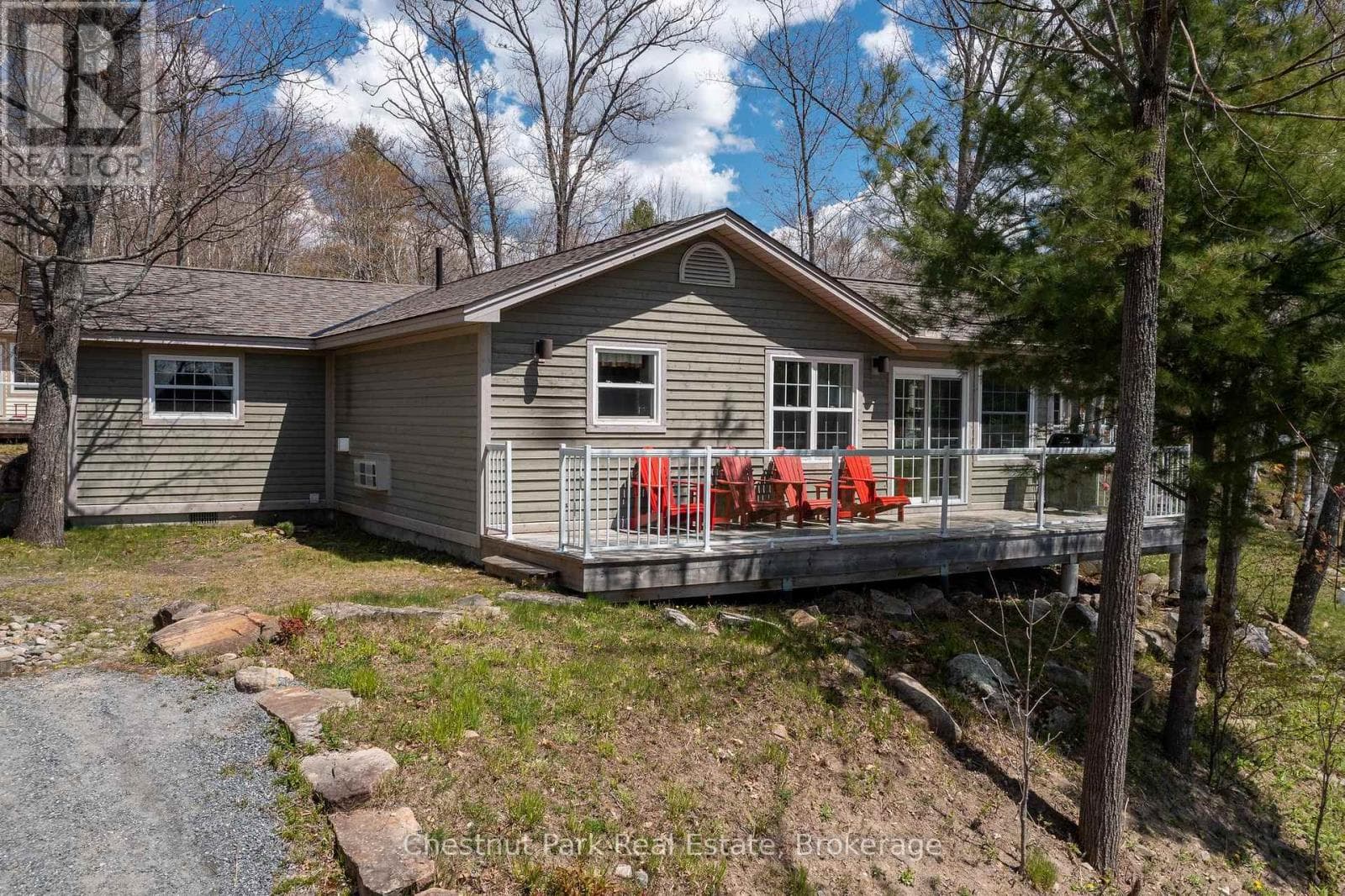 112-8 - 1052 RAT BAY ROAD, OnePoint — photo 2