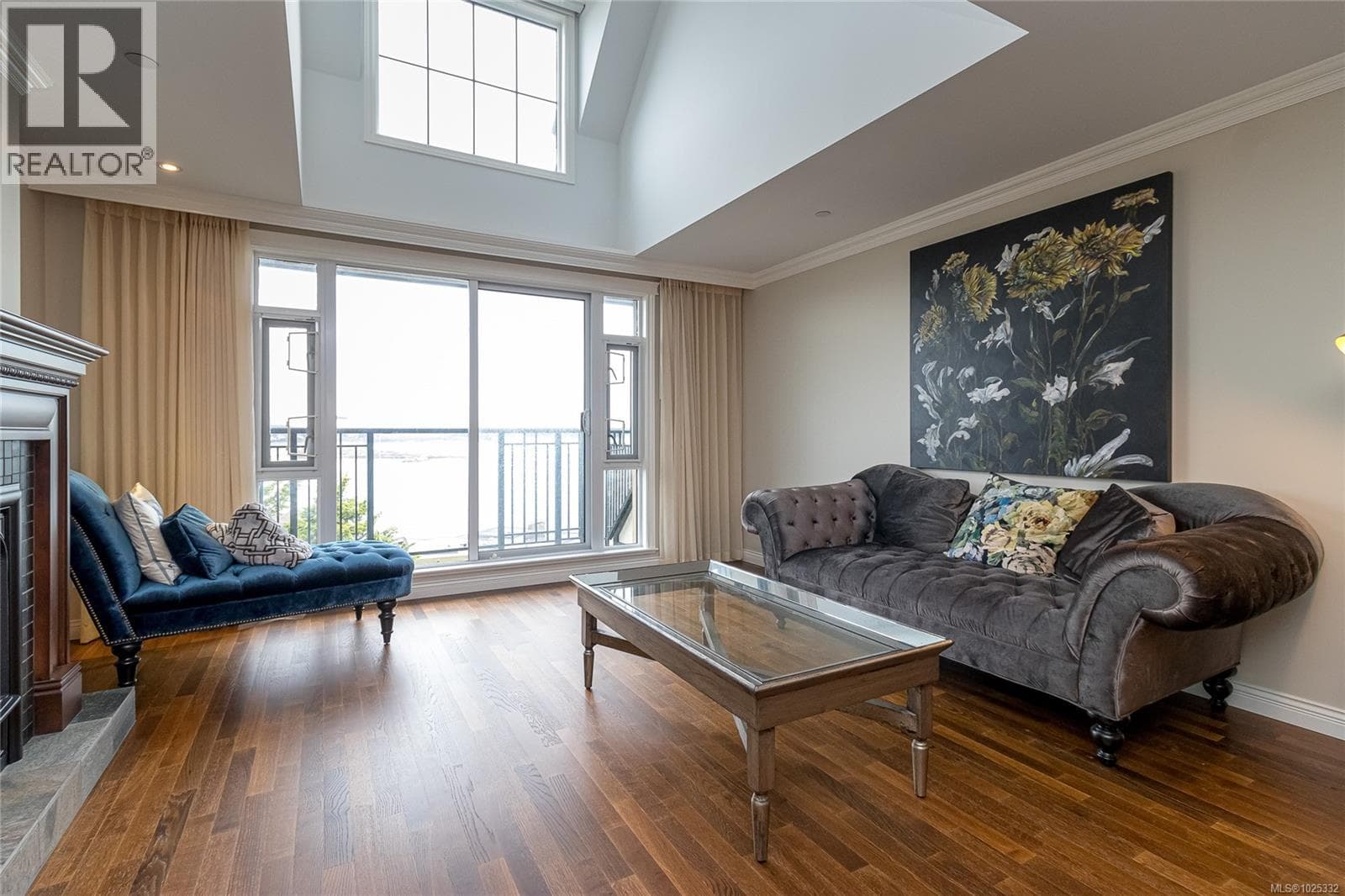 405 1175 Beach Dr, Victoria — photo 4