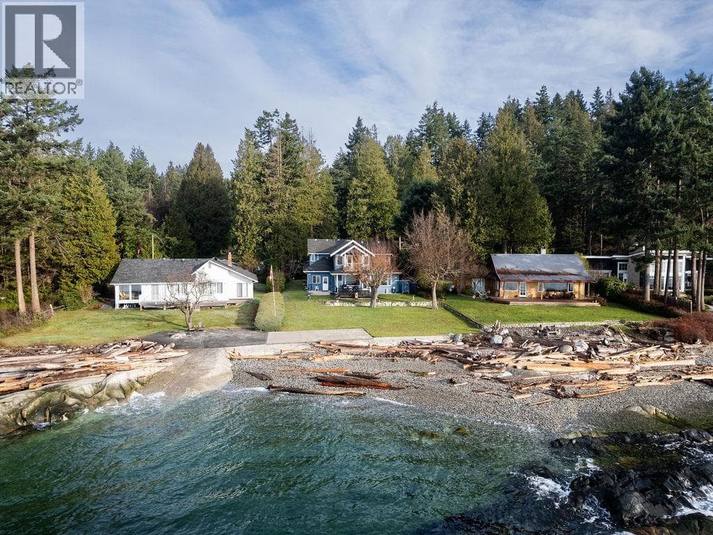 1537 MCCULLOUGH ROAD in 