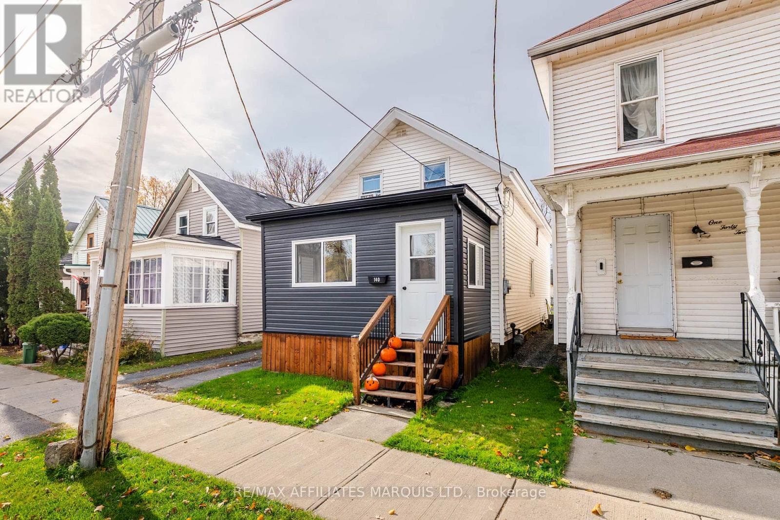 140 ADOLPHUS STREET, Cornwall — photo 2