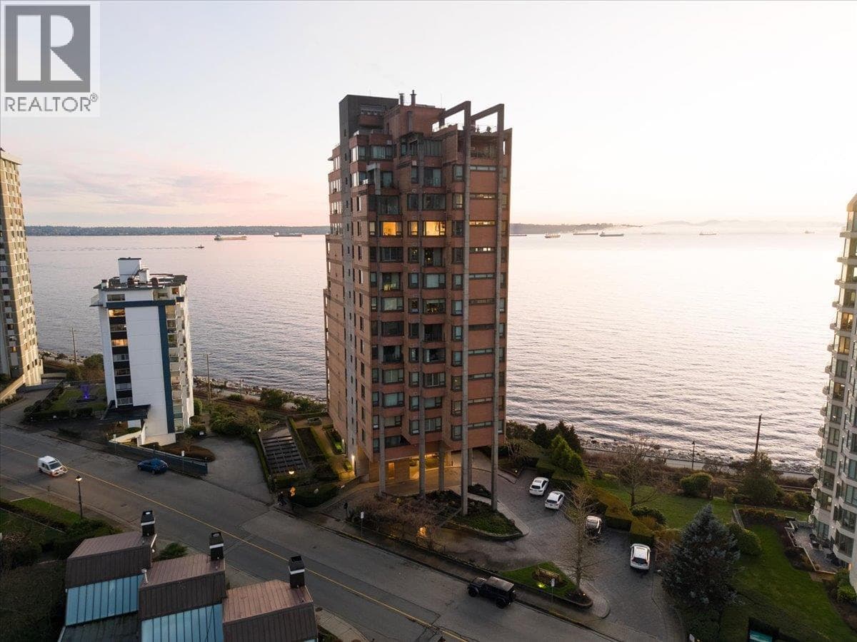 10 2250 BELLEVUE AVENUE, Greater Vancouver — photo 3