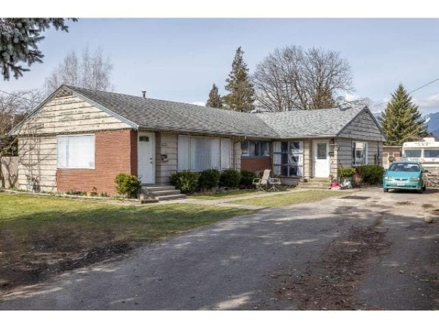 46169 BROOKS AVENUE, Chilliwack Proper South in Chilliwack Proper