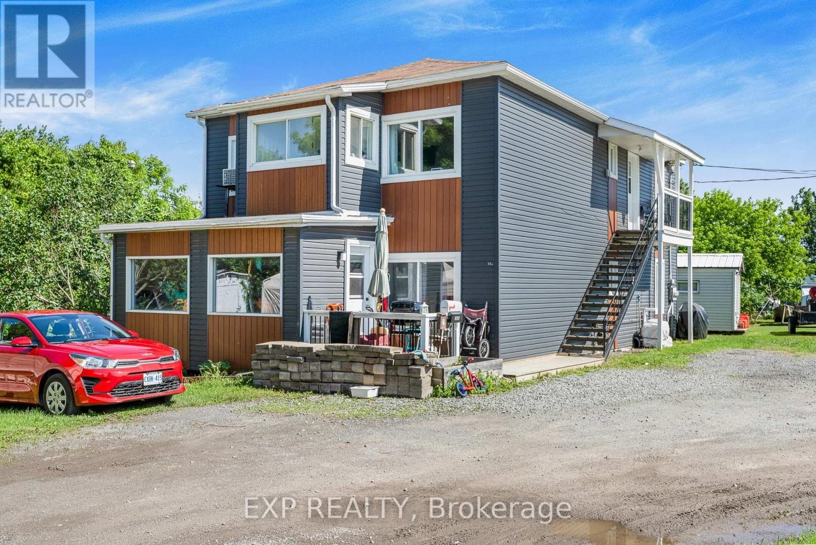 309-313 FRONT ROAD in