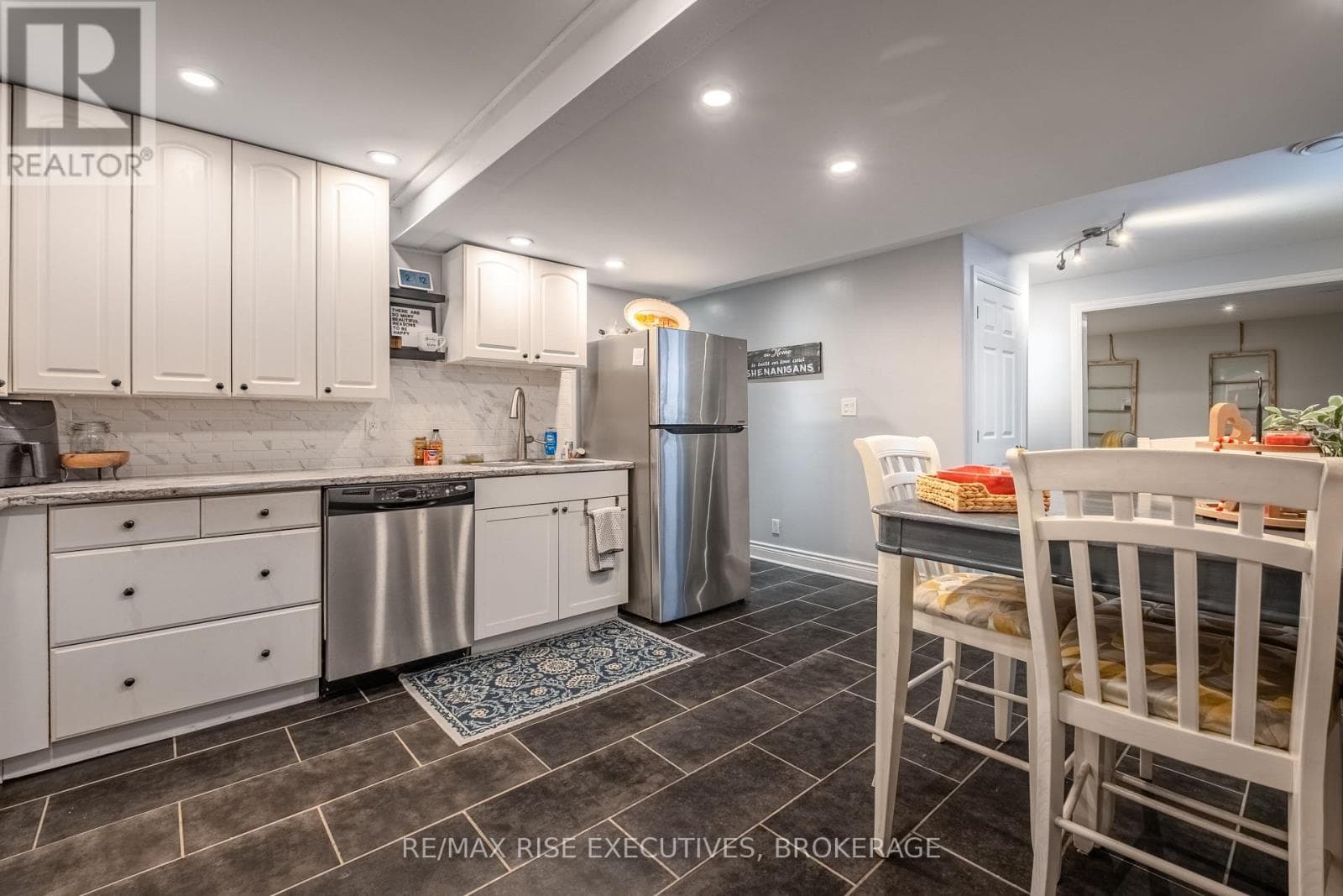 1388 OTTAWA STREET, Kingston — photo 5