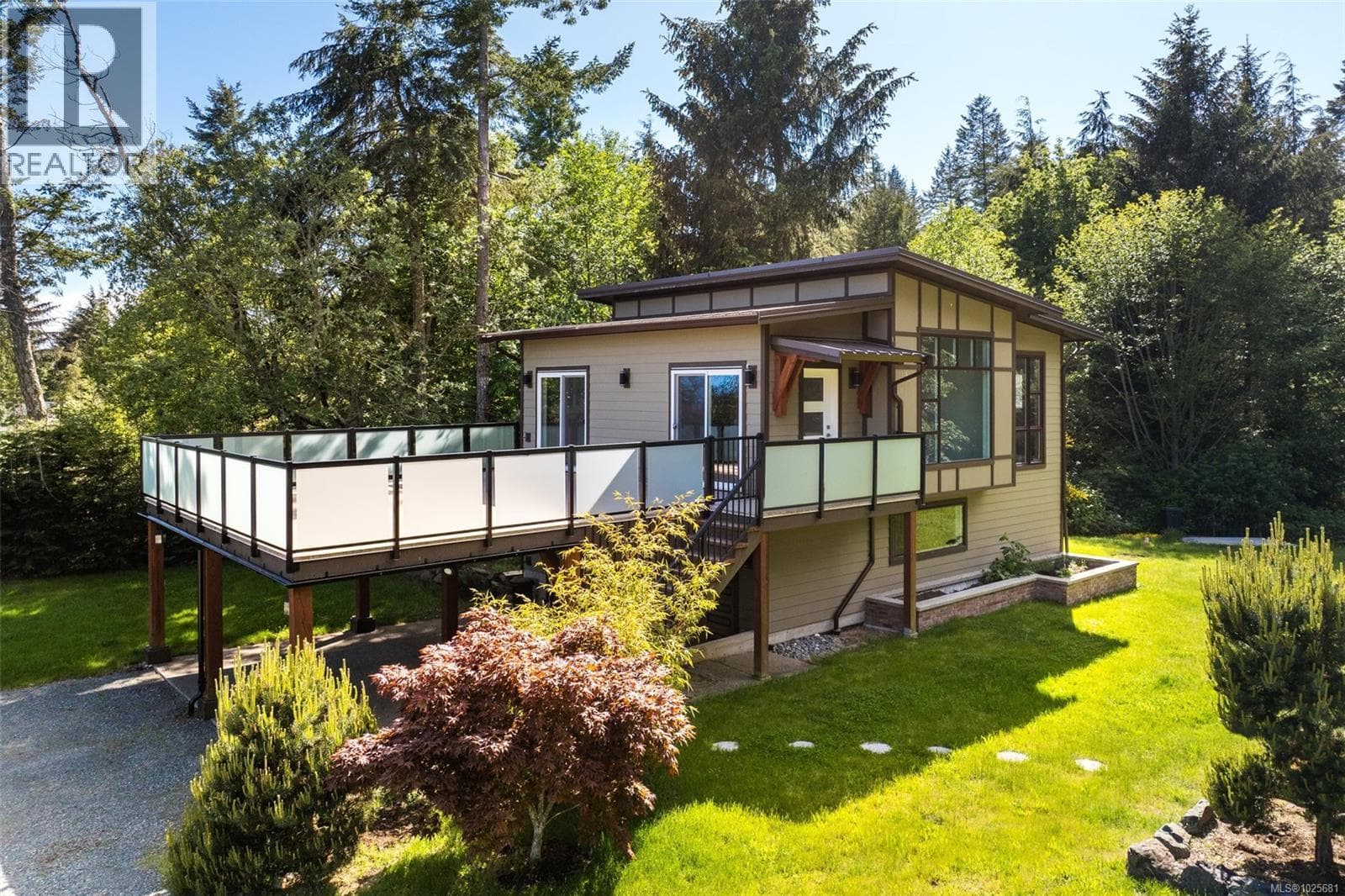 2183 Otter Ridge Dr, Victoria — photo 4
