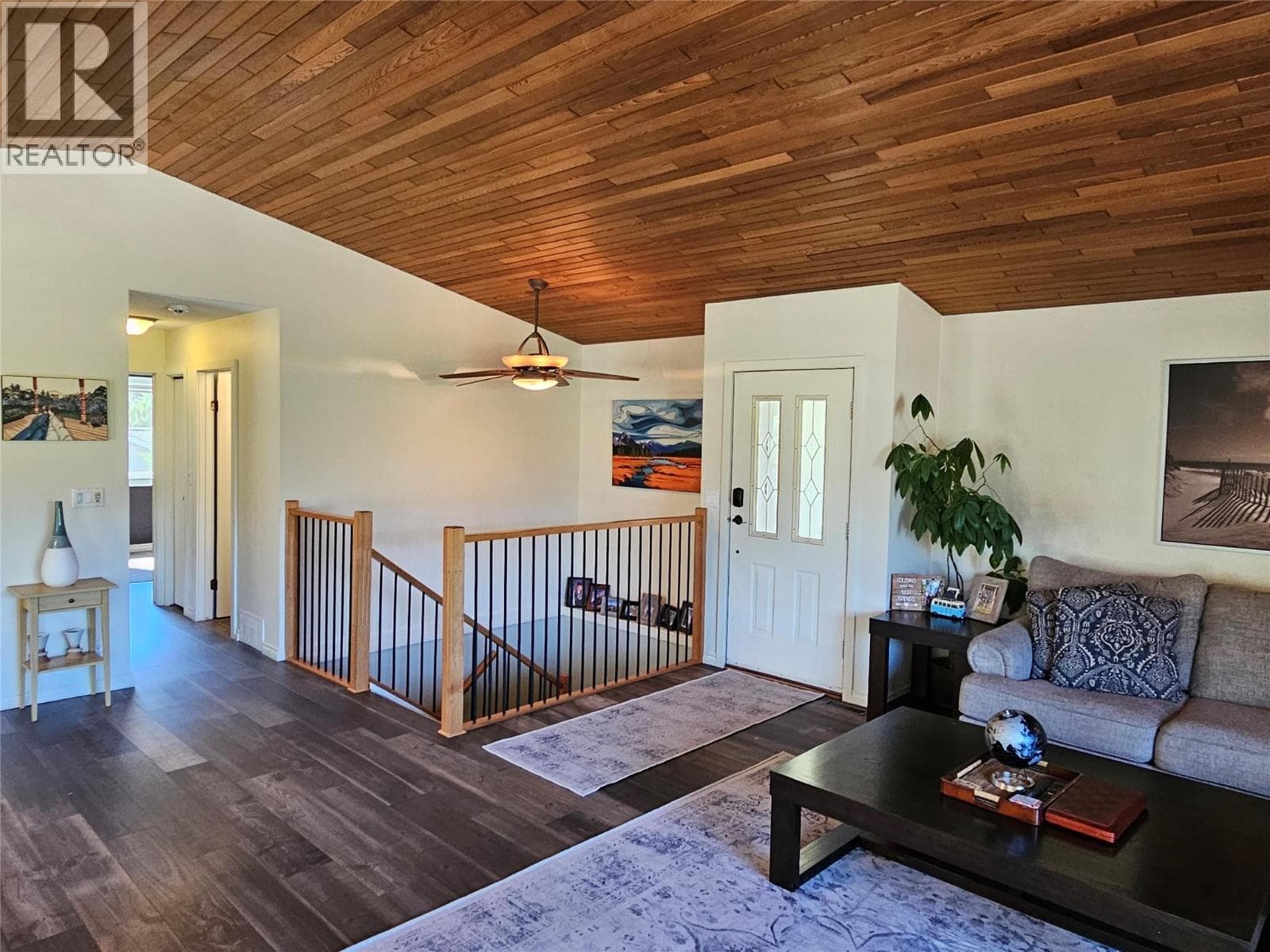 429 3RD AVENUE, Interior REALTORS® — photo 5