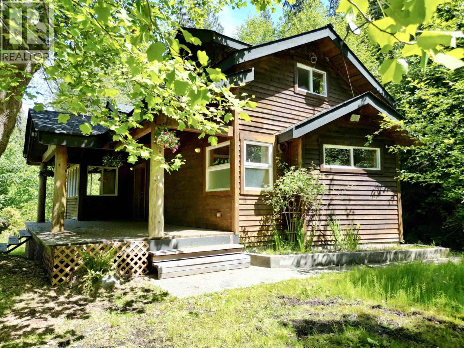 722 WEST BAIE ROAD in 