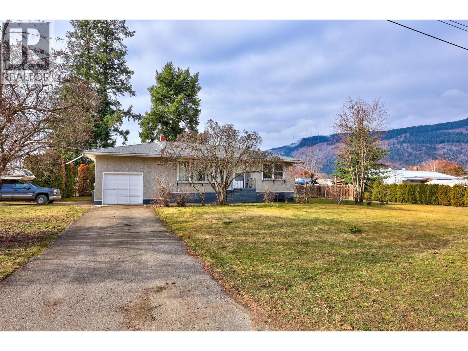 306 birch Street, Interior REALTORS® — photo 5
