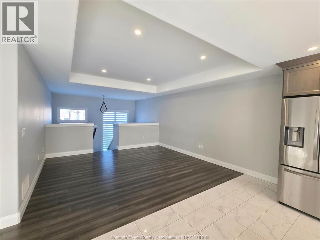 712 FALERIA STREET, Windsor — photo 4