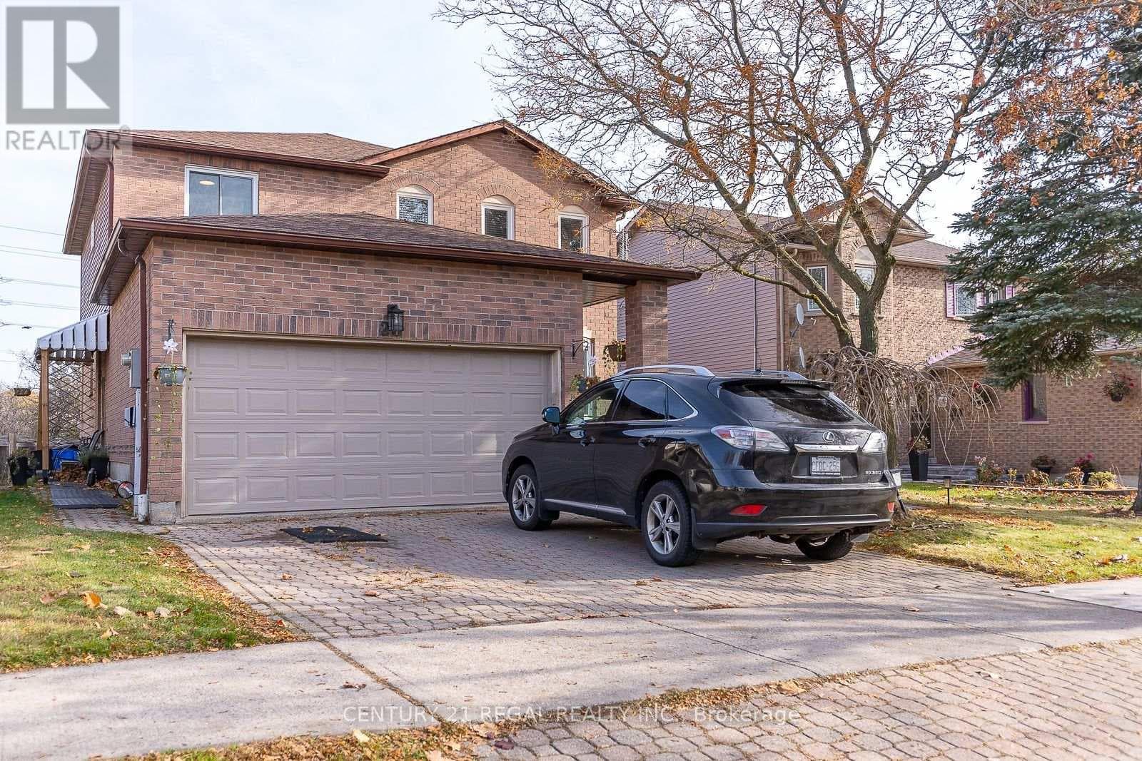 28 UPLAND DRIVE in 