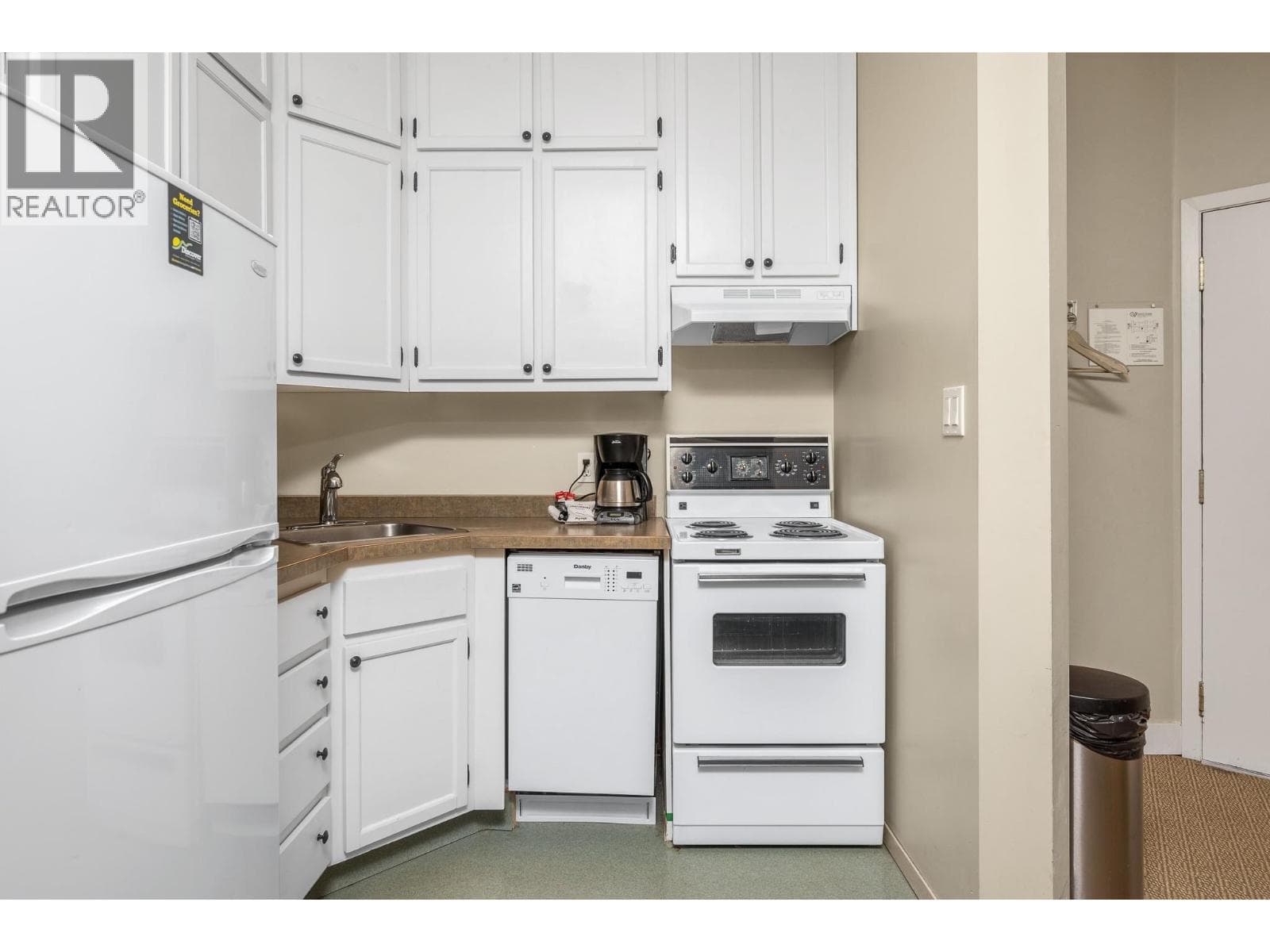 152 Silver Lode Lane Unit# 433/434, Interior REALTORS® — photo 3