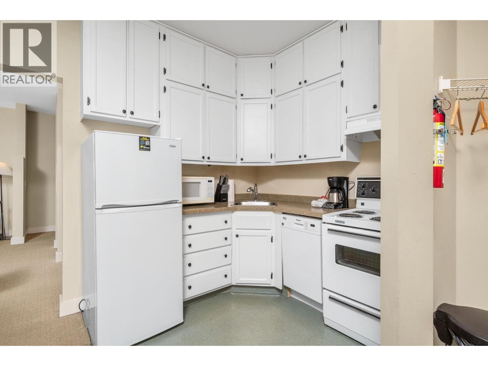 152 Silver Lode Lane Unit# 433/434, Interior REALTORS® — photo 4