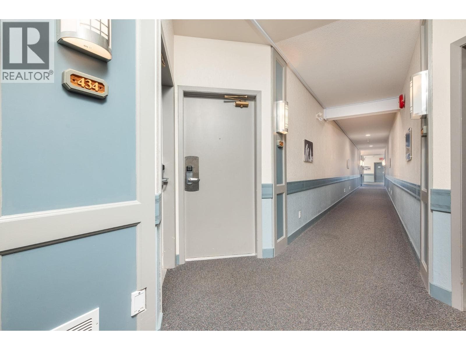 152 Silver Lode Lane Unit# 433/434, Interior REALTORS® — photo 2