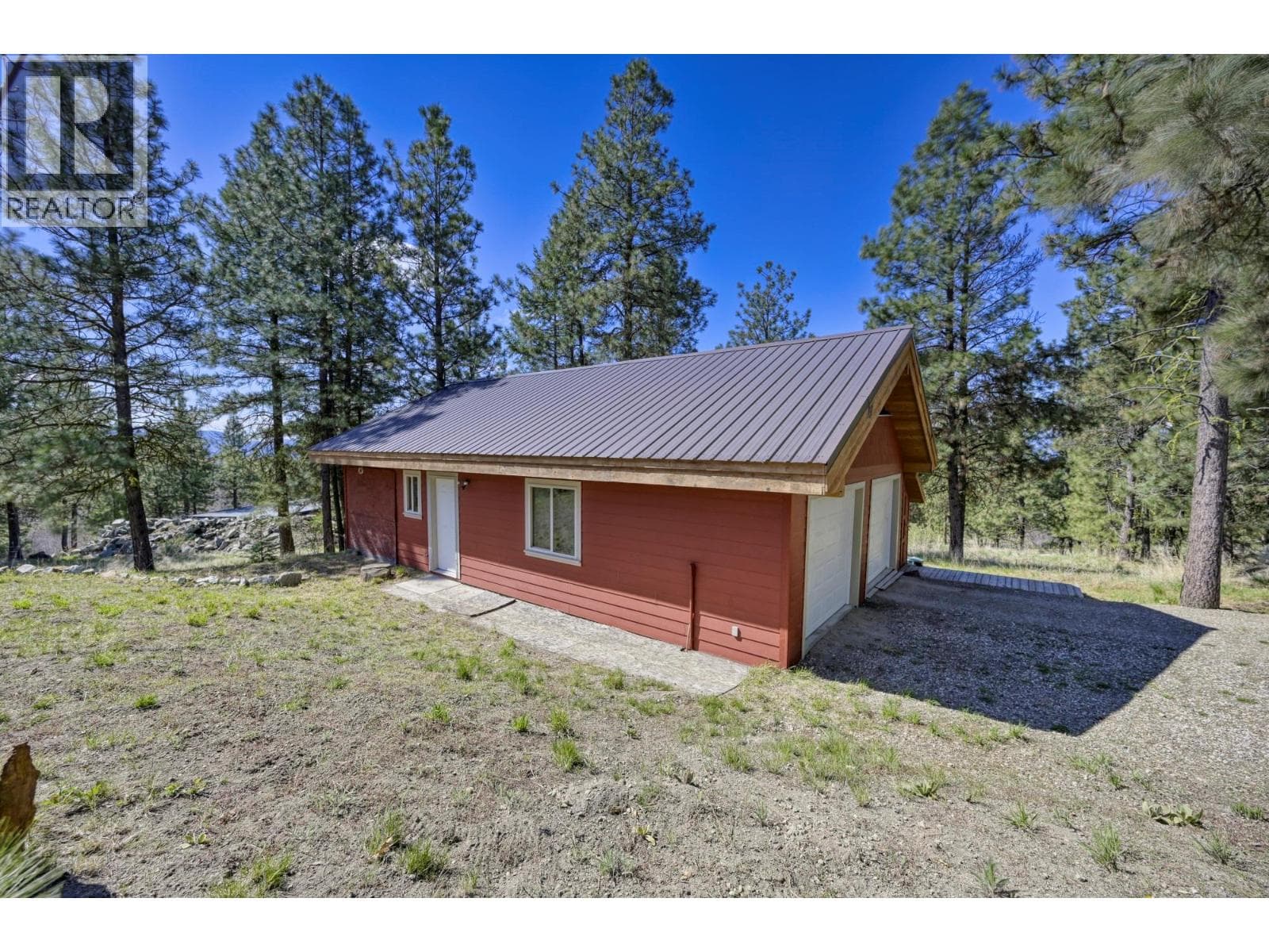 155 COUGAR COURT, Interior REALTORS® — photo 5