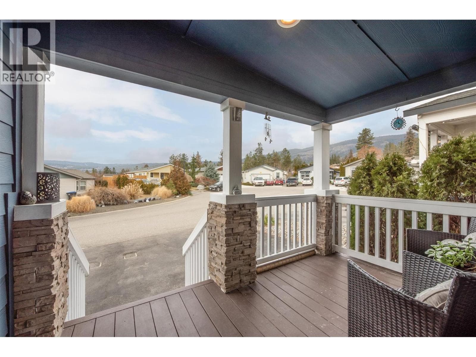 2440 OLD OKANAGAN HIGHWAY UNIT 612, Interior REALTORS® — photo 4