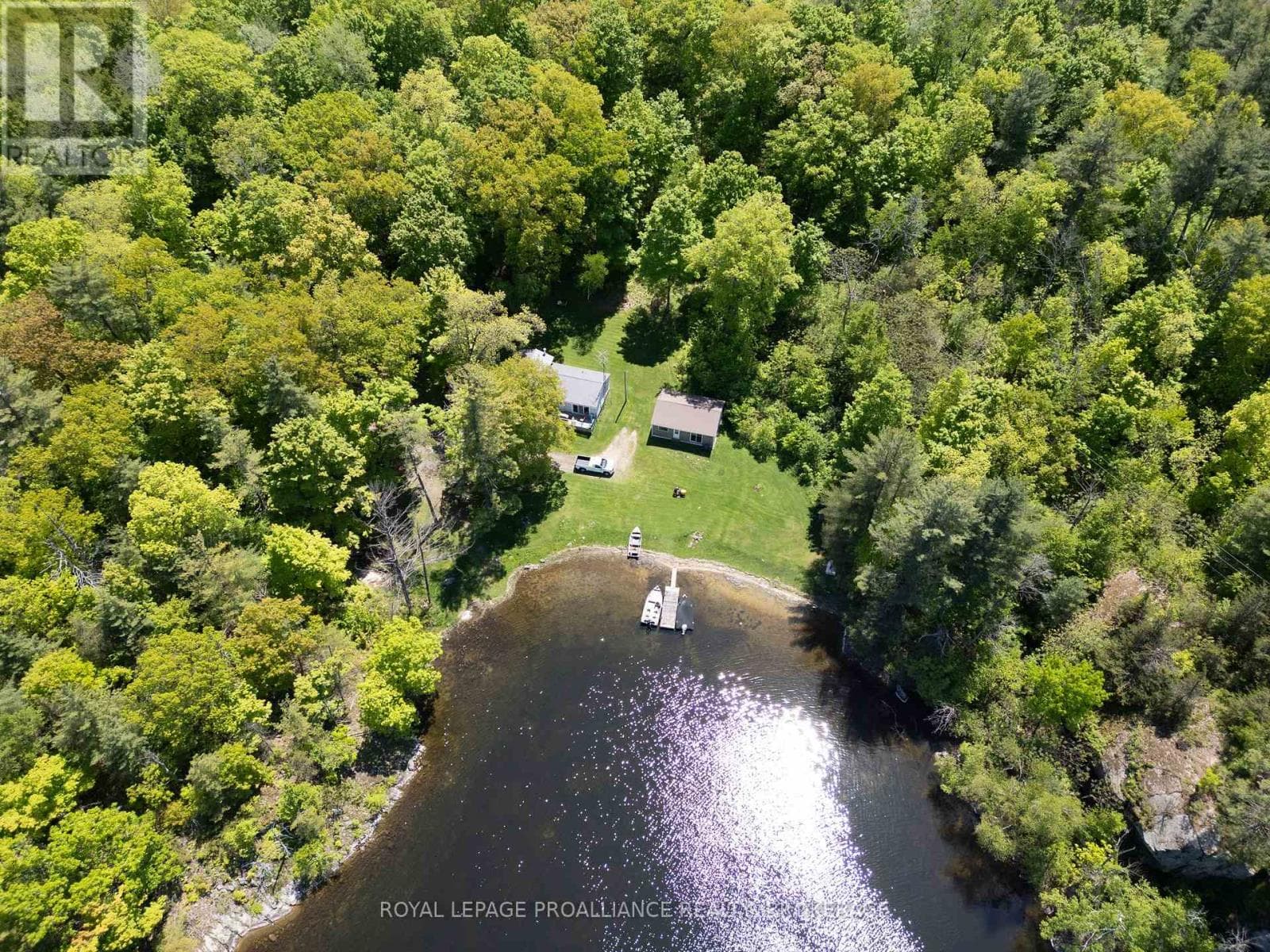 1122 GANANOQUE LAKE ROAD in 