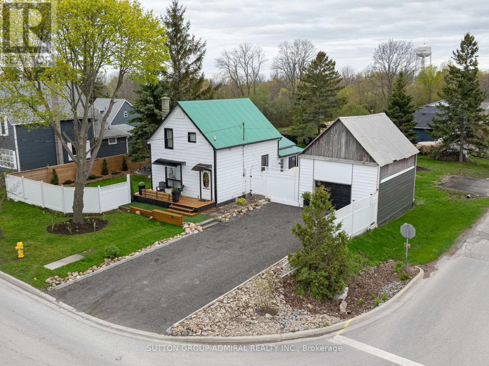 70 BELLEVILLE STREET in 
