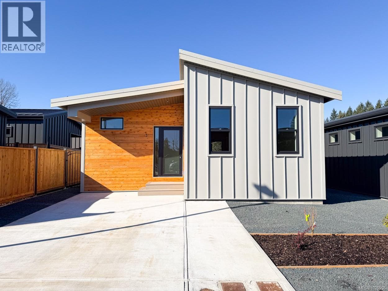 3 3025 Royston Rd in 