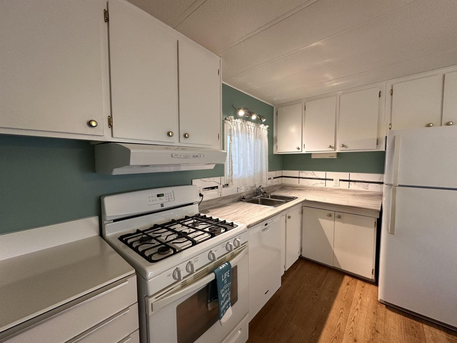 17 62780 FLOOD HOPE ROAD, Hope, Chilliwack — photo 3