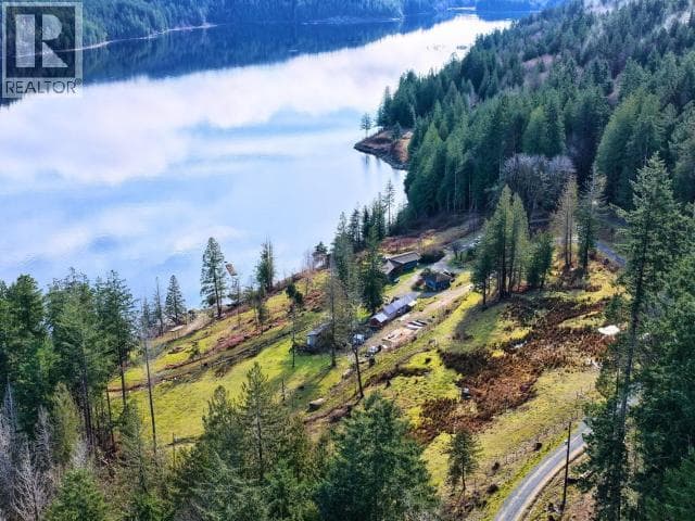 2870 DANGIO ROAD, Powell River — photo 4