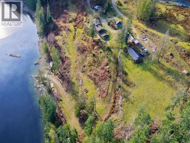 2870 DANGIO ROAD, Powell River — photo 5