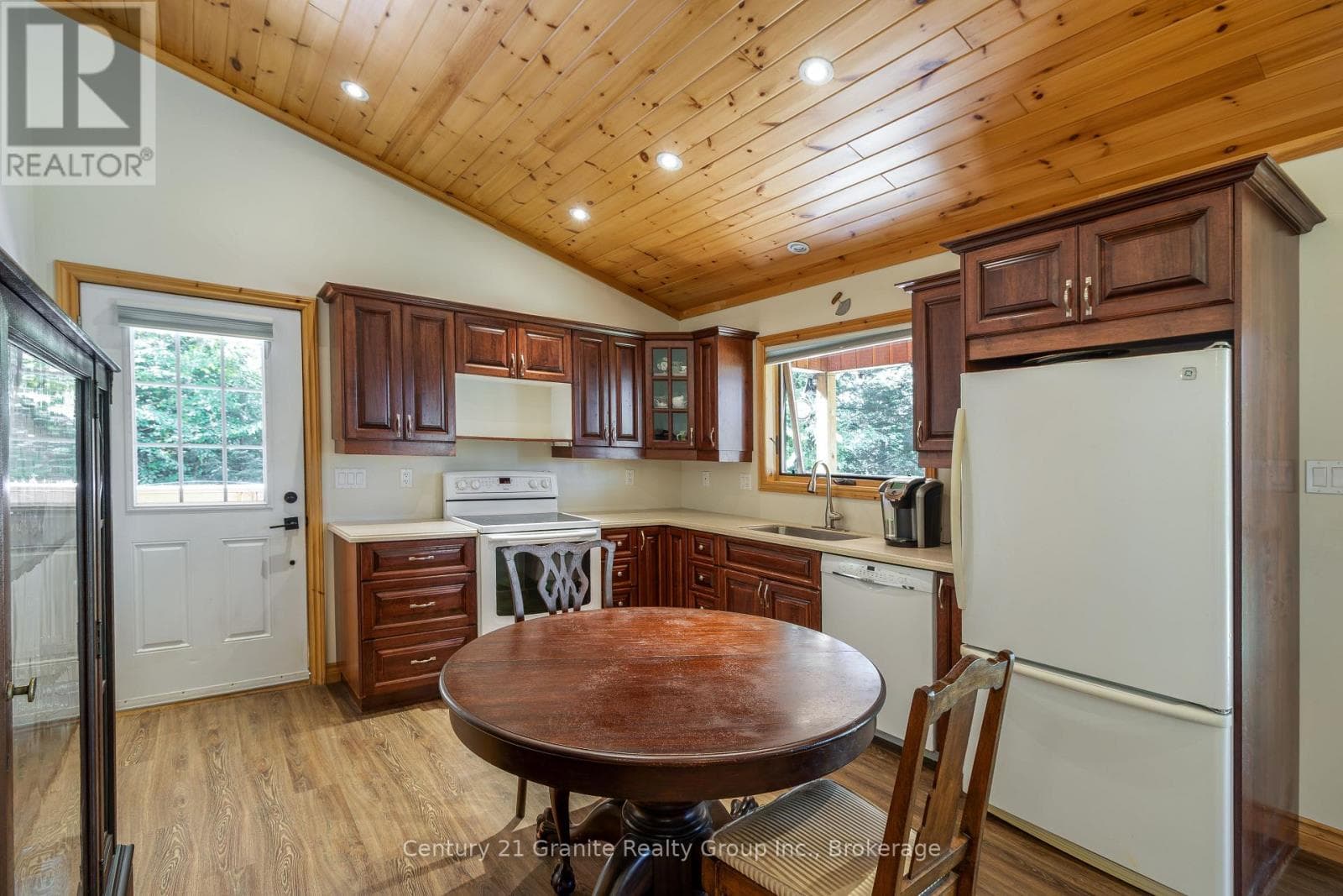 1219 MARATHON DRIVE, OnePoint — photo 5
