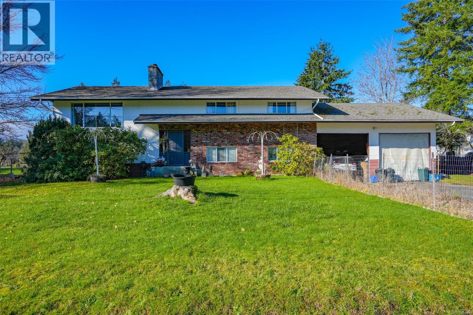 6550 Walker Rd in 